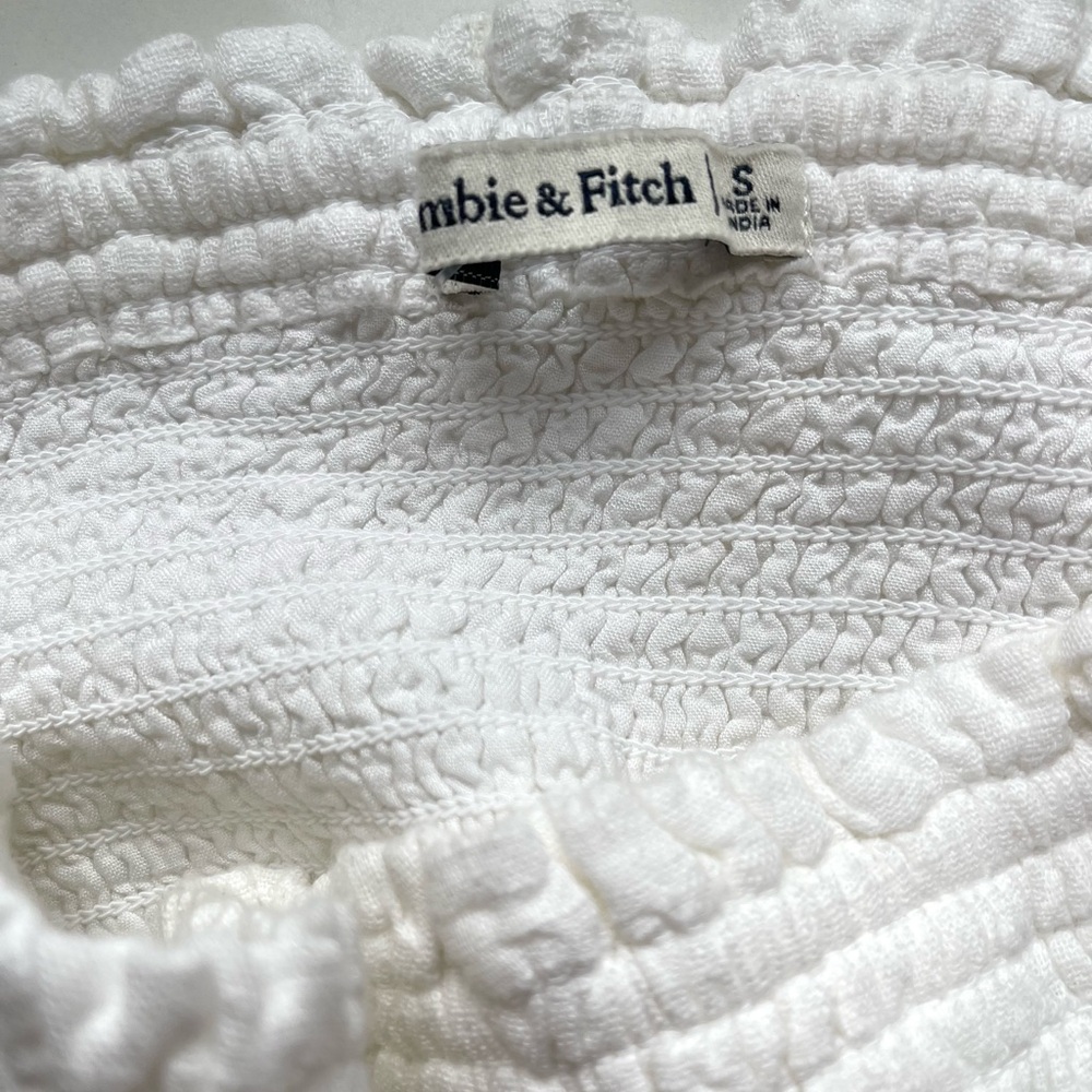Abercrombie & Finch Ruffled Skirt - Picture 3 of 3